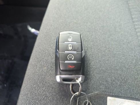 Certified 2022 RAM 1500 Big Horn image 30