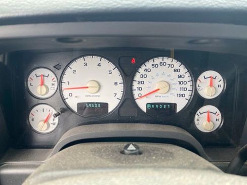 Used 2004 Dodge Ram 1500 Truck SLT w/ Trailer Tow Group RWD image 14