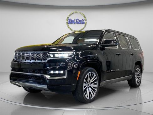 Used 2022 Jeep Grand Wagoneer Series III w/ Flexible Seating Group image 1