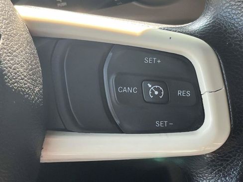 Used 2018 Jeep Wrangler Unlimited Sport AWD/4WD image 28