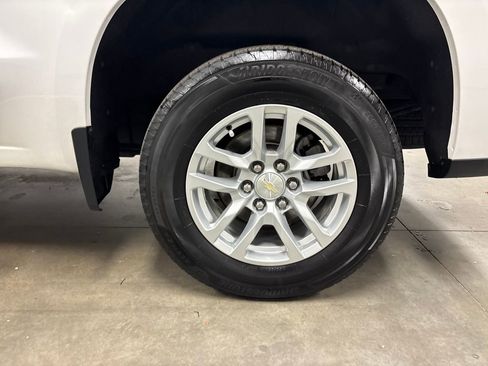 Used 2020 Chevrolet Silverado 1500 LTZ w/ LTZ Plus Package image 14