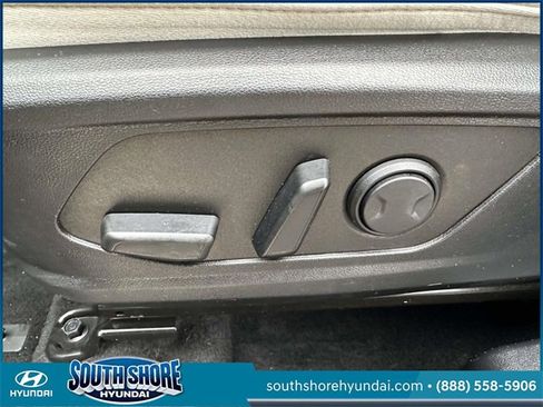 Certified 2025 Hyundai Tucson SEL image 18