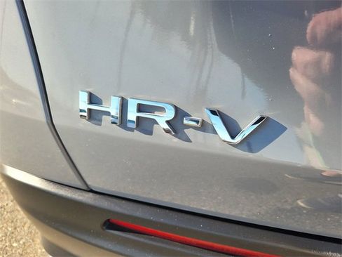 Certified 2024 Honda HR-V Sport image 10