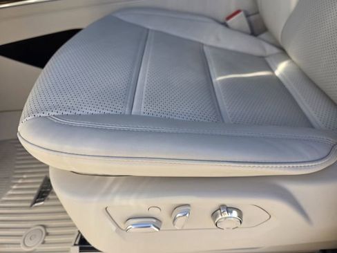 Used 2026 Cadillac Escalade Platinum Sport w/ LPO, Floor Liner Package image 19