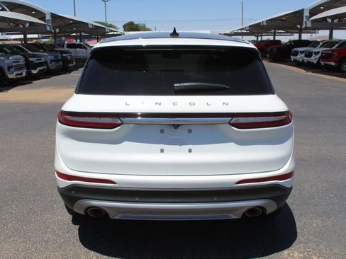 Used 2023 Lincoln Corsair FWD w/ Equipment Group 102A image 4
