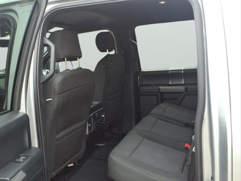 Used 2020 Ford F150 XLT w/ Equipment Group 302A Luxury AWD/4WD image 9