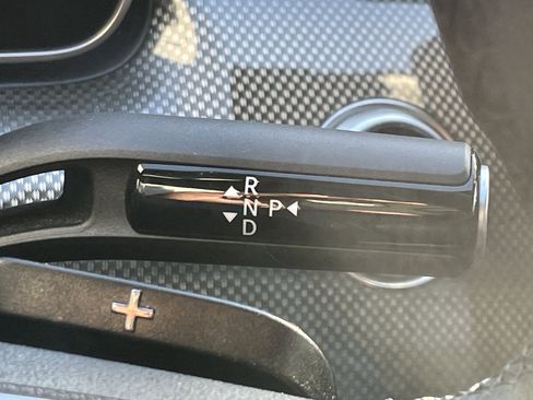 Used 2025 Mercedes-Benz C 300 Sedan image 40