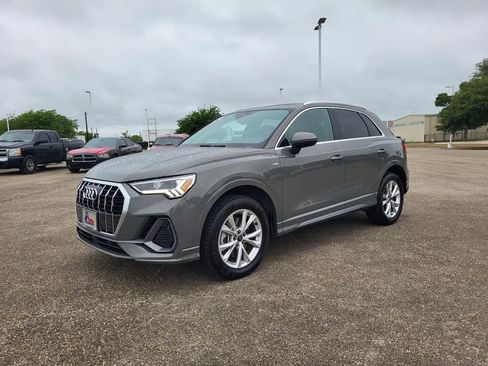 Used 2025 Audi Q3 2.0T Premium AWD/4WD image 7