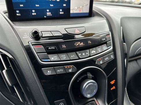 Used 2020 Acura RDX AWD w/ Advance Package image 19