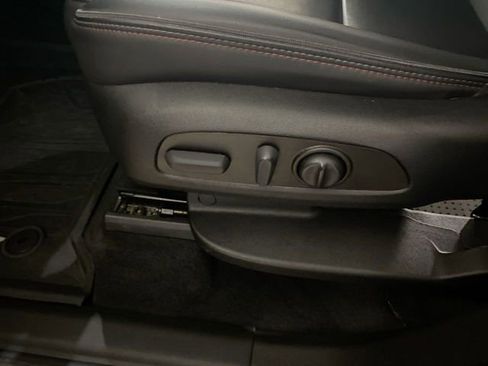 Used 2023 Chevrolet Traverse RS w/ LPO, Floor Liner Package FWD image 25
