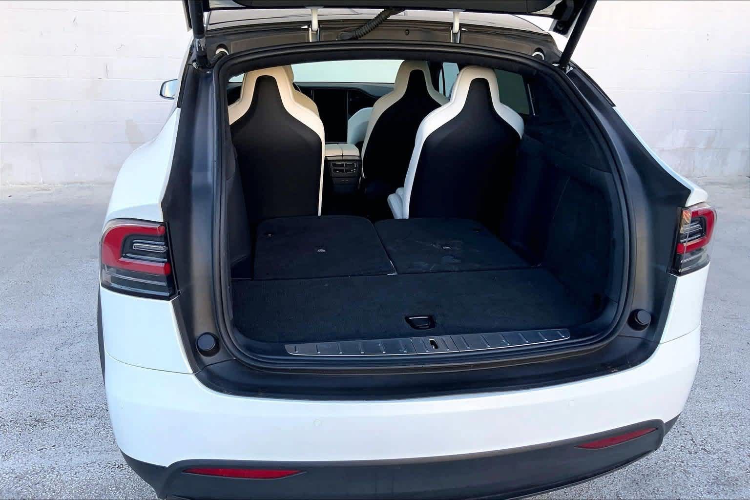 Used 2018 Tesla Model X 75D AWD/4WD image 17