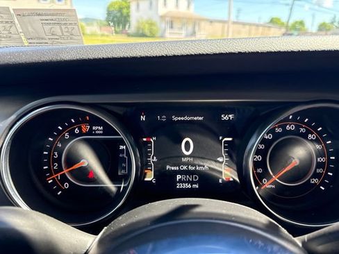 Used 2020 Jeep Gladiator Sport w/ Quick Order Package 24S AWD/4WD image 20