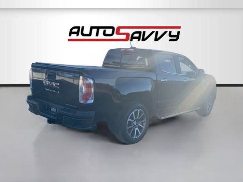 Used 2021 GMC Canyon Denali image 7