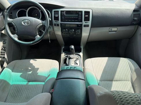 Used 2007 Toyota 4Runner SR5 RWD image 15