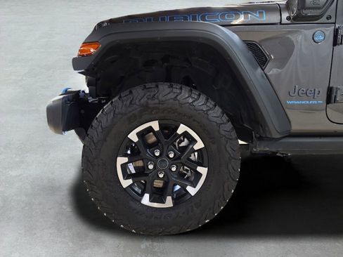 Certified 2025 Jeep Wrangler Unlimited Rubicon 4xe w/ Safety Group AWD/4WD image 24