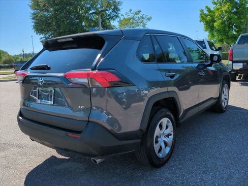 Certified 2023 Toyota RAV4 LE FWD image 6