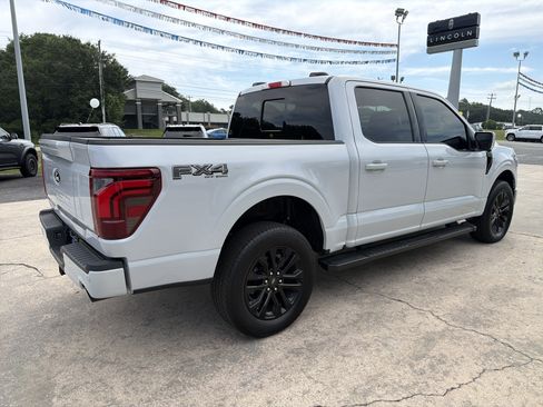 Used 2025 Ford F150 Lariat w/ Equipment Group 501A Mid AWD/4WD image 6