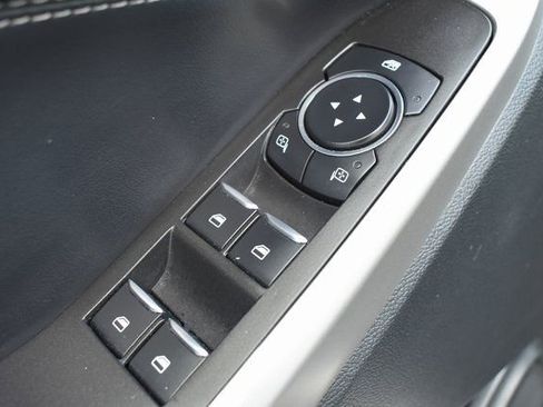 Used 2023 Ford Explorer XLT w/ Equipment Group 202A image 15