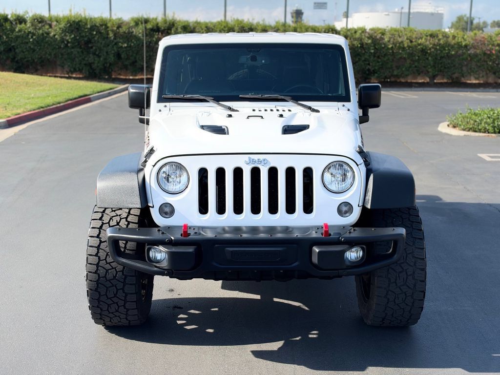Used 2016 Jeep Wrangler Unlimited Rubicon AWD/4WD image 3