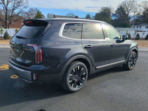 Used 2025 Kia Telluride SX image 4