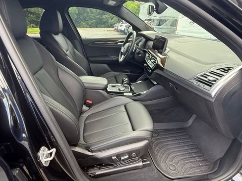 Used 2024 BMW X4 xDrive30i AWD/4WD image 18