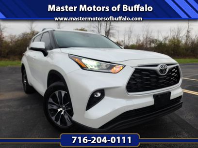 Used 2022 Toyota Highlander XLE