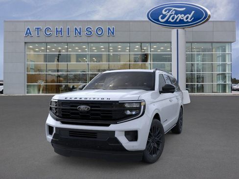 New 2026 Ford Expedition Max Platinum w/ Stealth Appearance Package AWD/4WD image 2