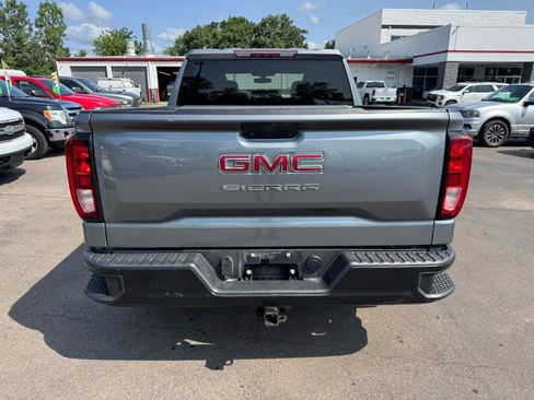 Used 2019 GMC Sierra 1500 4x4 Crew Cab w/ Convenience Package image 4