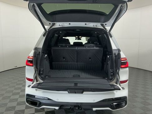 Certified 2023 BMW X7 xDrive40i w/ Executive Package image 34