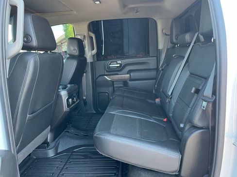 Used 2023 GMC Sierra 3500 Denali image 22
