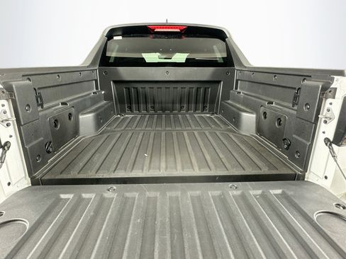 Used 2025 Hyundai Santa Cruz SEL FWD image 27