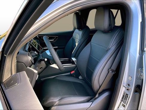 New 2026 Mercedes-Benz GLC 300 4MATIC image 12