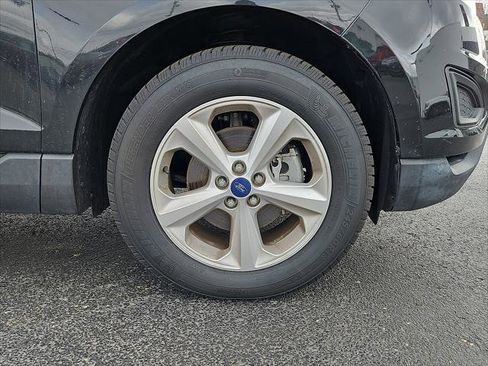 Used 2015 Ford Edge SE FWD image 19