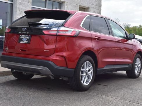 Used 2024 Ford Edge SEL w/ Convenience Package AWD/4WD image 16