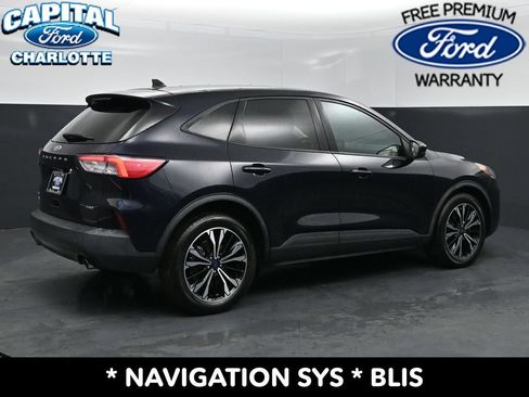Used 2021 Ford Escape SE w/ SE Sport Appearance Package FWD image 9