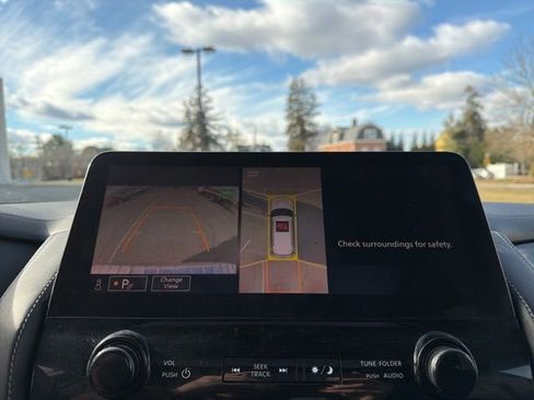 Used 2024 INFINITI QX80 Luxe image 20