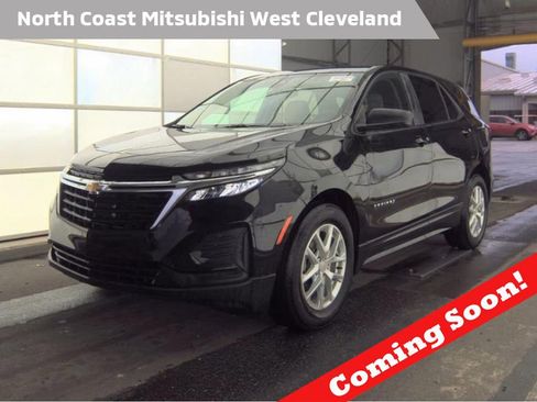 Used 2024 Chevrolet Equinox LS w/ LS Convenience Package FWD image 1