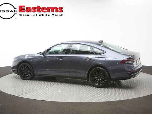 Used 2025 Honda Accord SE image 61