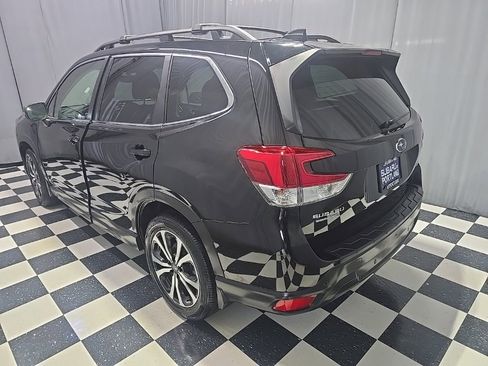 Used 2023 Subaru Forester Limited image 11