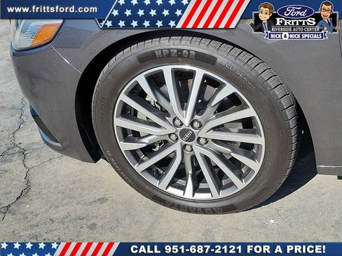 Used 2017 Lincoln Continental Select FWD image 20