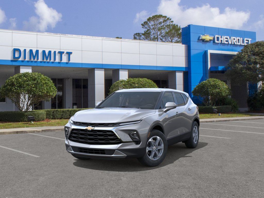 New 2026 Chevrolet Blazer LT FWD image 8