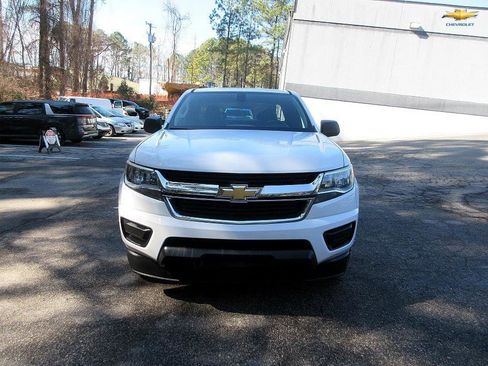 Used 2017 Chevrolet Colorado W/T image 2