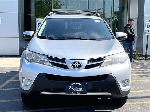 Used 2014 Toyota RAV4 XLE AWD/4WD image 2