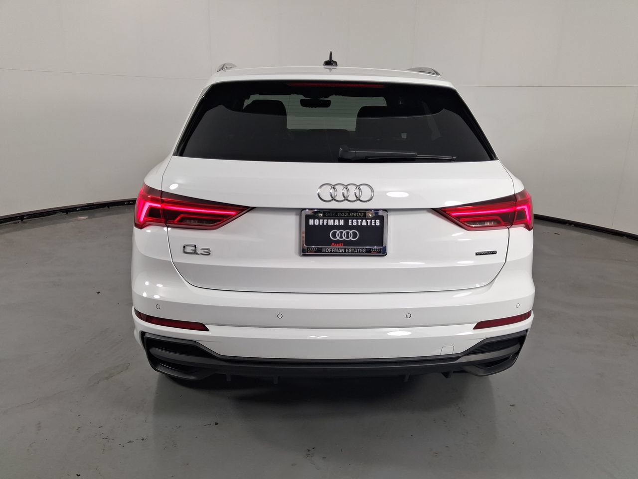 Used 2025 Audi Q3 2.0T Premium Plus w/ Premium Plus Package AWD/4WD image 33