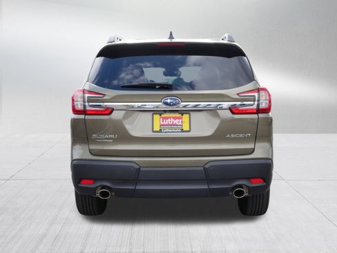 Used 2025 Subaru Ascent Premium AWD/4WD image 6