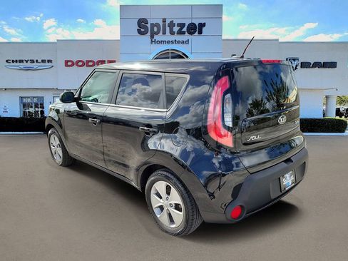 Used 2016 Kia Soul image 3