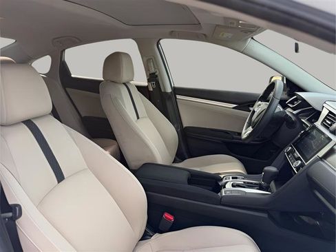 Used 2018 Honda Civic EX image 28