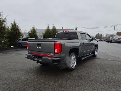 Used 2017 Chevrolet Silverado 1500 High Country image 9