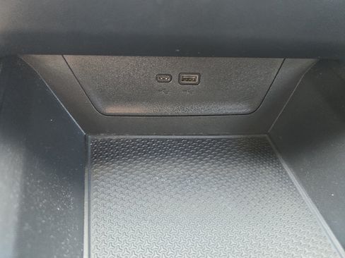 Used 2025 Chevrolet Equinox LT FWD image 27