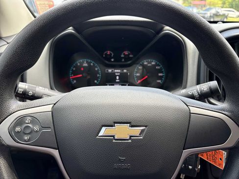 Used 2020 Chevrolet Colorado W/T w/ Custom Special Edition AWD/4WD image 11